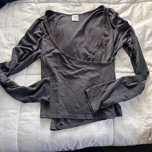 Athleta Charcoal Long Sleeve Top